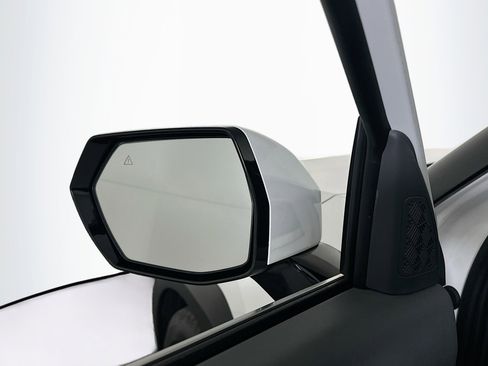 Used 2024 Kia EV9 Light Long Range image 16