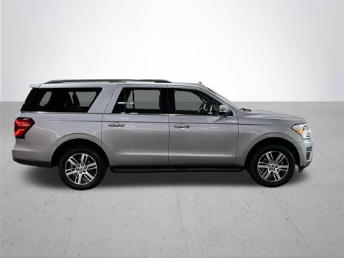 Used 2024 Ford Expedition Max Limited image 9