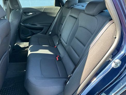 Used 2016 Chevrolet Malibu LT FWD image 14