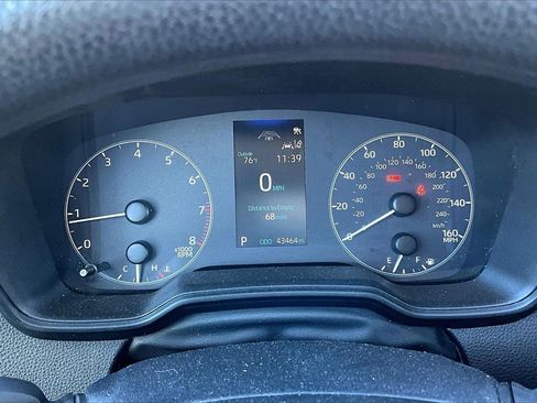 Used 2023 Toyota Corolla LE image 20