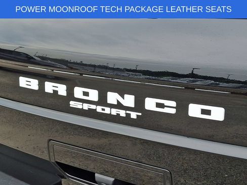 Used 2023 Ford Bronco Sport Outer Banks w/ Tech Package AWD/4WD image 31