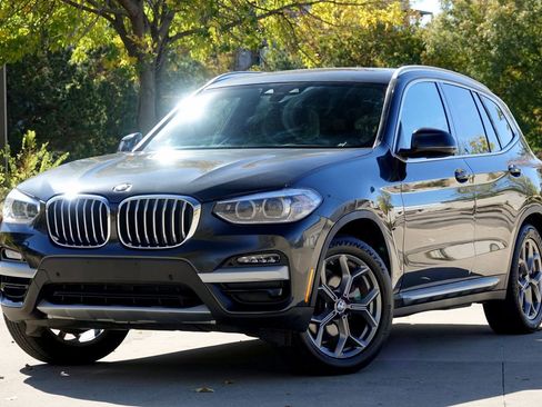 Used 2020 BMW X3 xDrive30i w/ Premium Package image 2