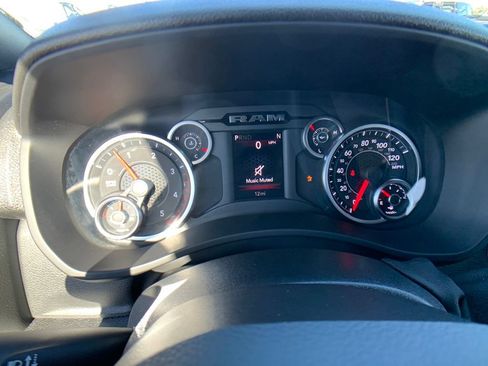 New 2026 RAM 5500 Tradesman w/ Chrome Appearance Group AWD/4WD image 41
