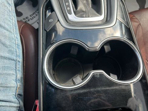 Used 2015 Ford Fusion SE w/ Equipment Group 202A image 29