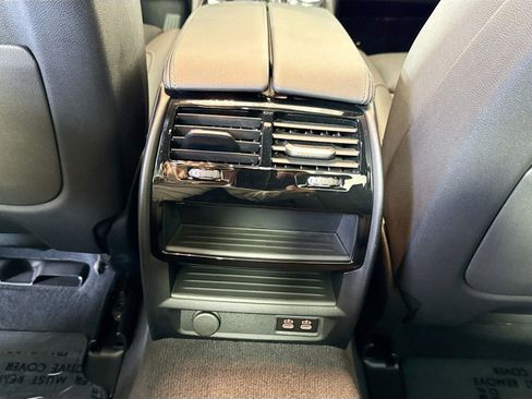 Used 2023 BMW 540i w/ Premium Package image 24