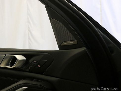 Used 2026 BMW X5 xDrive40i w/ M Sport Package image 27