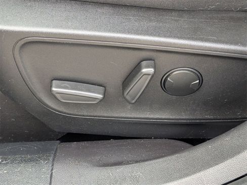 Used 2023 Ford Escape Active image 15