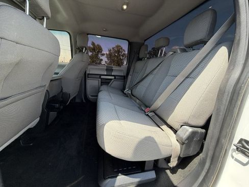 Used 2017 Ford F250 XLT w/ XLT Value Package AWD/4WD image 9