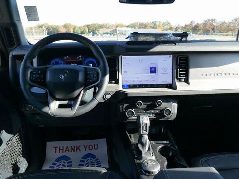 New 2025 Ford Bronco Outer Banks image 15