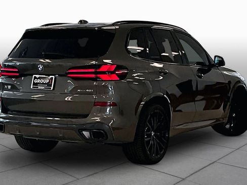 Used 2024 BMW X5 xDrive40i w/ M Sport Package AWD/4WD image 12