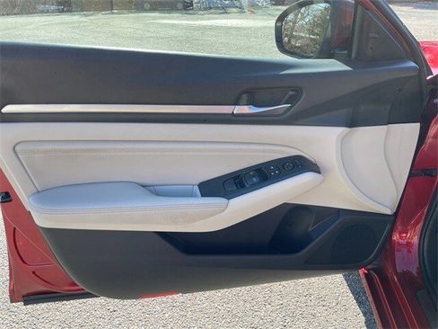 Used 2019 Nissan Altima 2.5 SL image 17