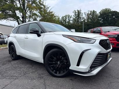 Used 2024 Toyota Highlander XSE