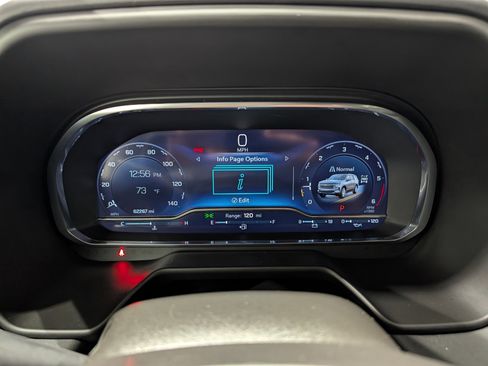 Used 2023 Chevrolet Suburban High Country w/ Premium Package 2 image 26