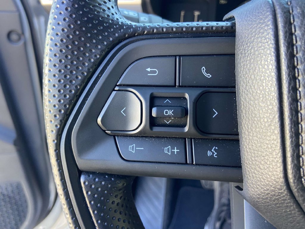 Used 2025 Toyota Tacoma SR5 RWD image 29