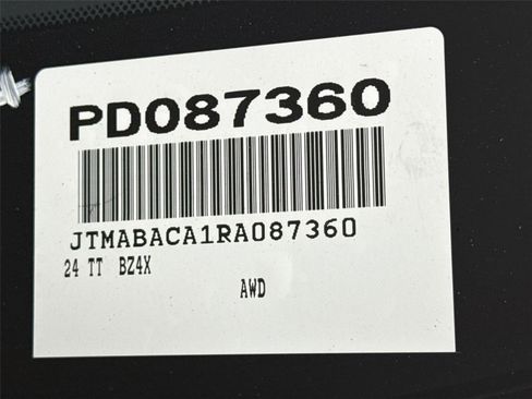 Used 2024 Toyota bZ4X XLE image 46