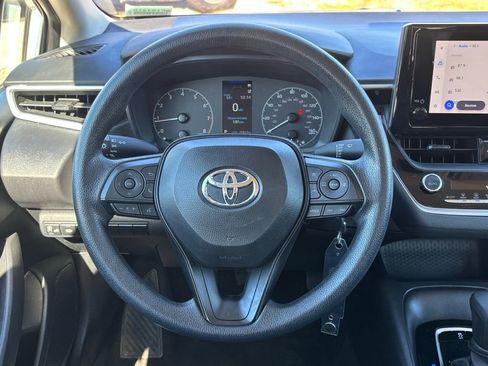 Used 2024 Toyota Corolla LE image 14