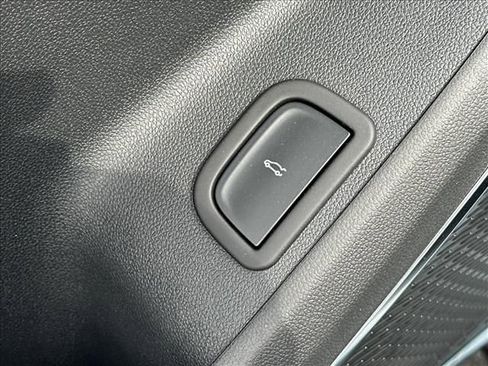 New 2026 GMC Acadia Denali w/ Super Cruise Package AWD/4WD image 27
