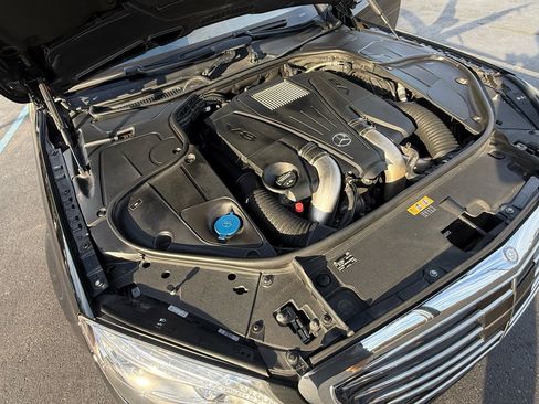 Used 2016 Mercedes-Benz S 550 Sedan image 46