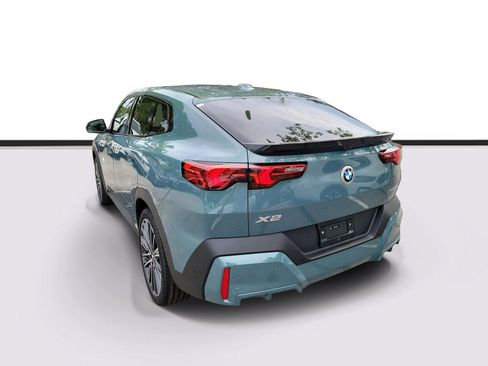 New 2026 BMW X2 xDrive28i w/ Convenience Package AWD/4WD image 3