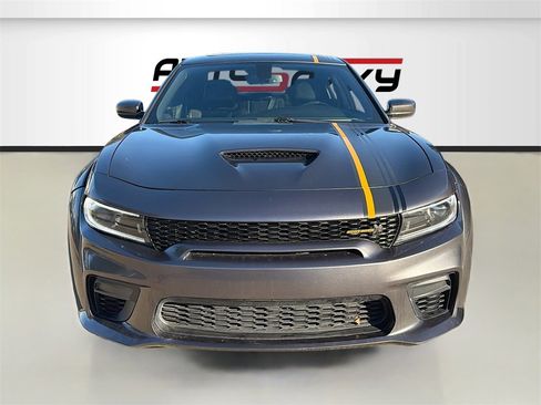 Used 2022 Dodge Charger Scat Pack image 2