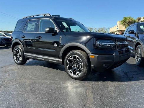 New 2025 Ford Bronco Sport Outer Banks image 1