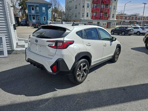 Used 2024 Subaru Crosstrek 2.0i Premium image 6