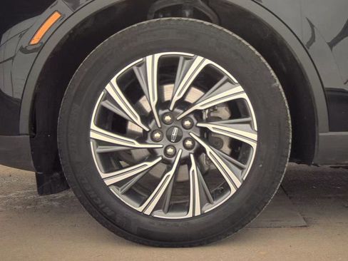 Used 2025 Lincoln Aviator 2WD image 9