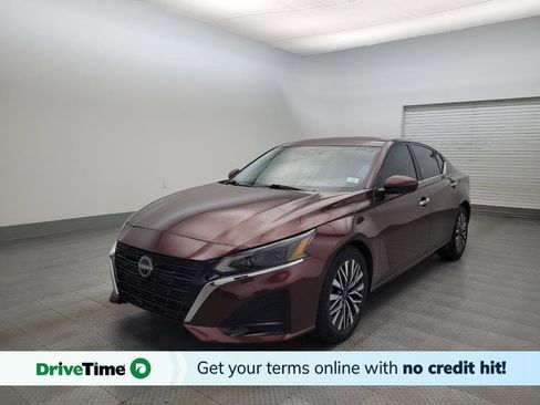 Used 2023 Nissan Altima 2.5 SV image 1