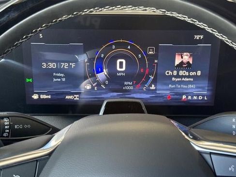 New 2026 Chevrolet Traverse Z71 w/ Enhanced Driving Package AWD/4WD image 31
