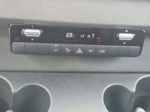 New 2024 Mercedes-Benz Sprinter 144 Cargo image 20