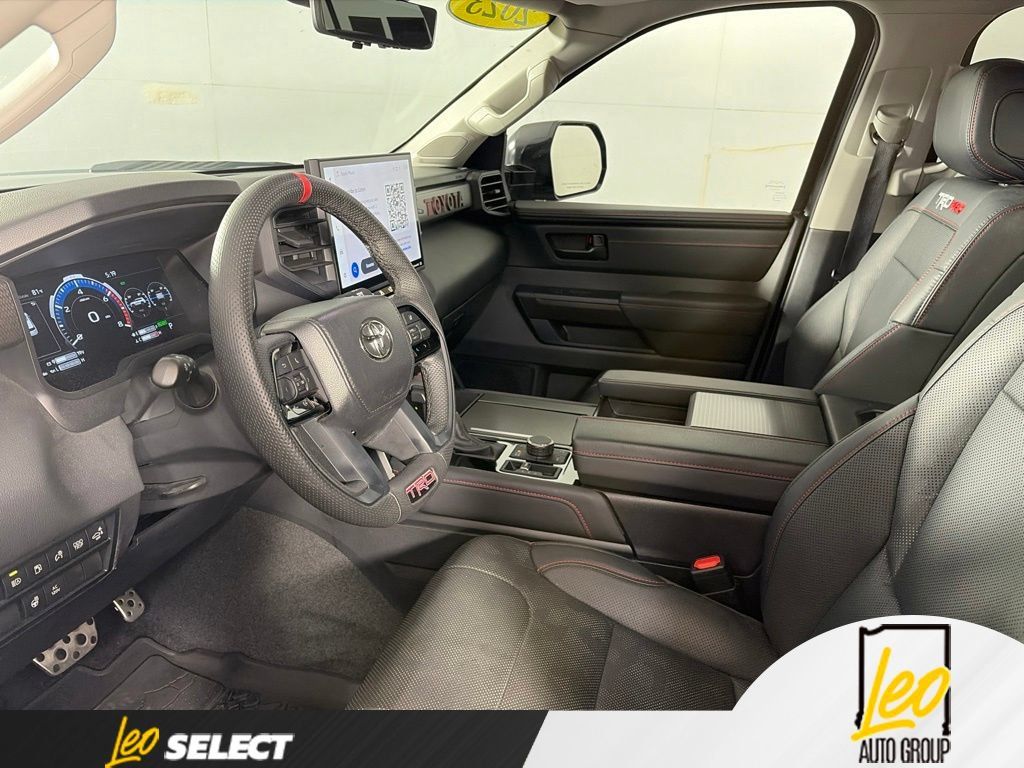 Used 2023 Toyota Sequoia TRD Pro AWD/4WD image 9