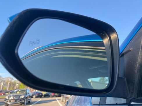 Used 2018 Toyota RAV4 XLE image 9