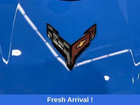 Used 2021 Chevrolet Corvette Stingray Premium Conv w/ Z51 Performance Package RWD image 10
