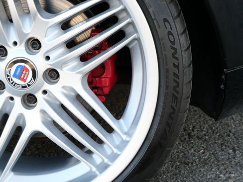Used 2001 BMW Z8 RWD image 34