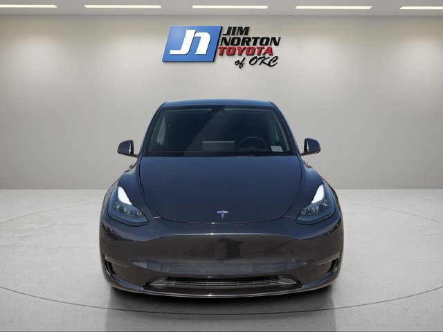 Used 2025 Tesla Model Y Long Range RWD image 3