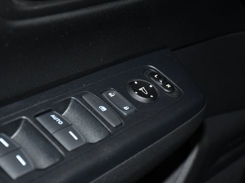 Certified 2025 Honda CR-V LX image 32
