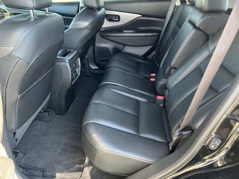 Used 2019 Nissan Murano SL image 12