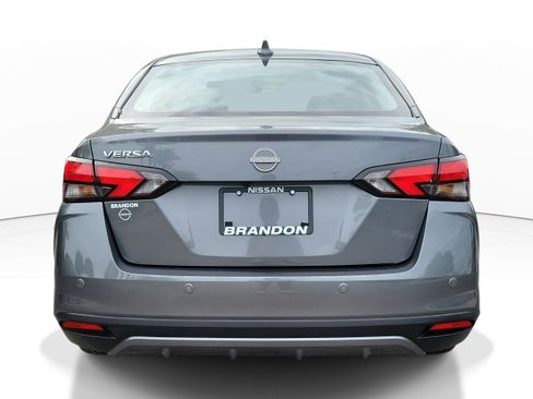 Certified 2025 Nissan Versa SV FWD image 6