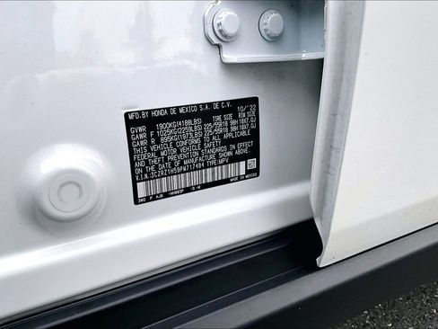 Used 2023 Honda HR-V Sport image 14