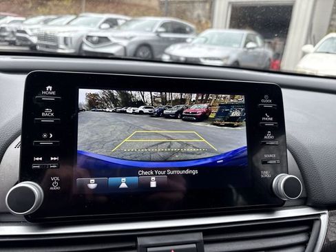 Used 2022 Honda Accord Sport image 18