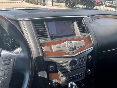 Used 2019 INFINITI QX80 Luxe w/ 22" Wheel Package RWD image 8
