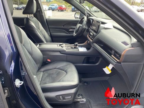New 2026 Toyota Grand Highlander AWD Hybrid image 10