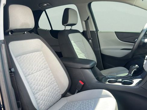 Certified 2020 Chevrolet Equinox LS image 20