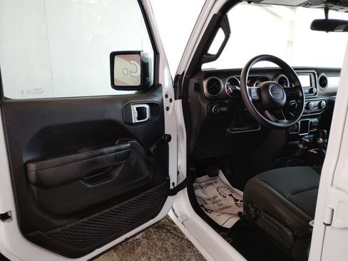Used 2020 Jeep Wrangler Unlimited Sport AWD/4WD image 19