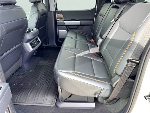 Used 2026 Ford F350 Lariat AWD/4WD image 17