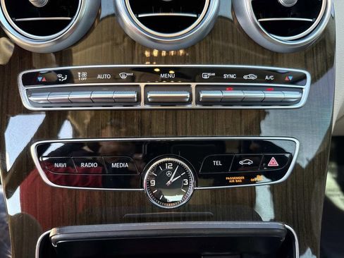 Used 2021 Mercedes-Benz C 300 Sedan image 32