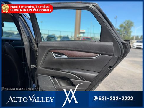 Used 2019 Cadillac XTS Luxury FWD image 17