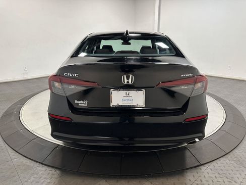 Used 2025 Honda Civic Sport image 11