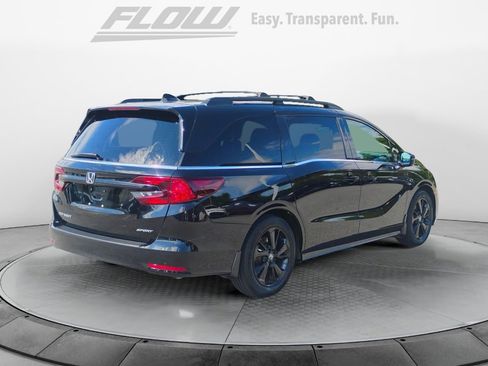 Used 2023 Honda Odyssey Sport image 8