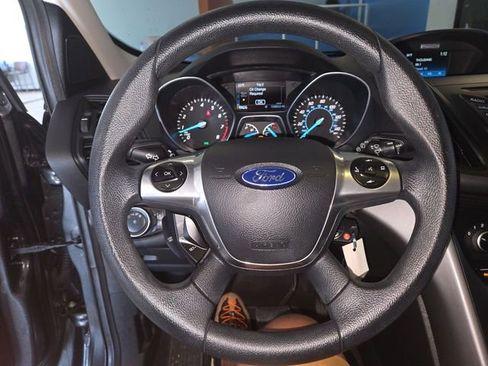 Used 2016 Ford Escape SE image 14